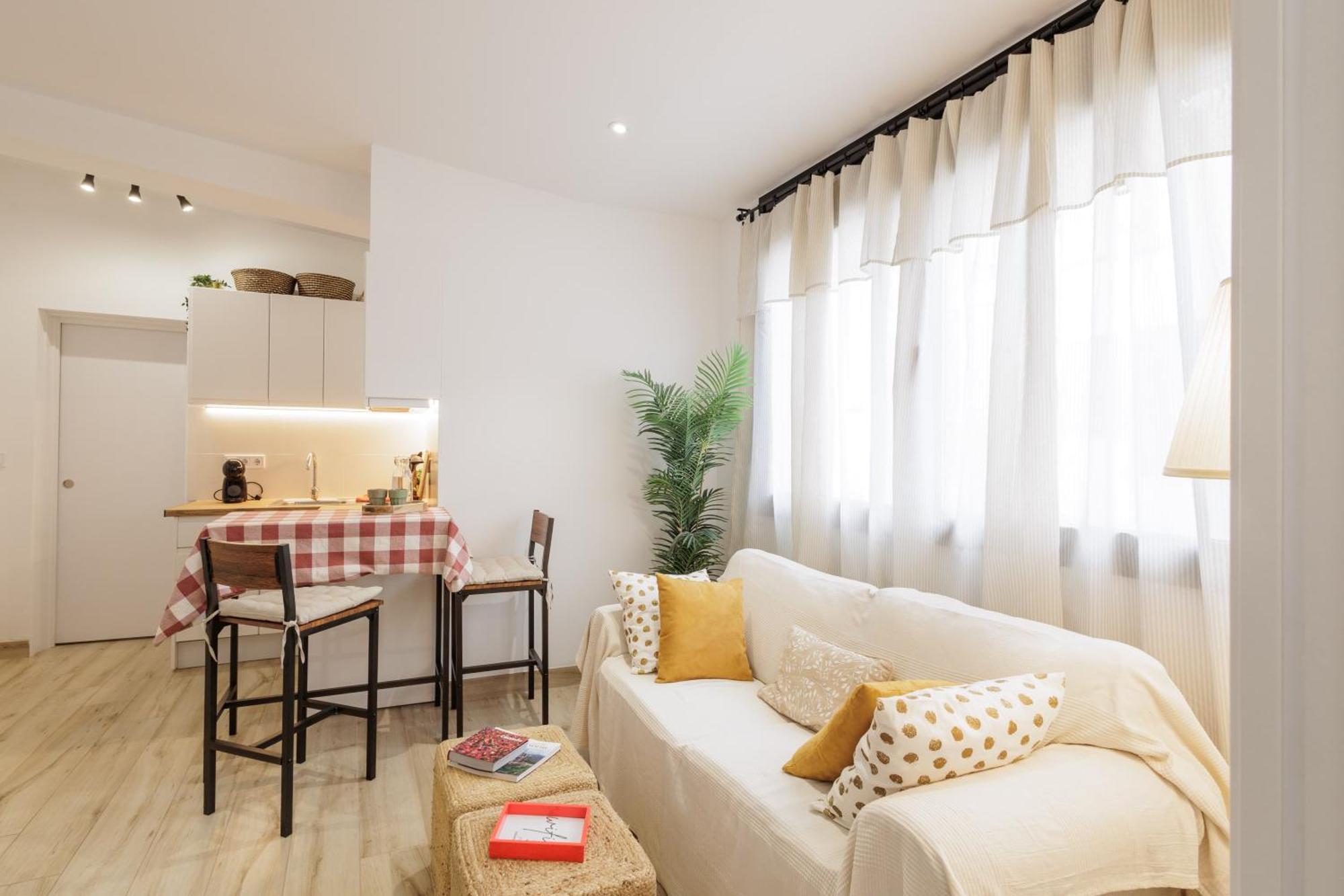 Apartament A Sant Celoni, Montseny, Barcelona Ngoại thất bức ảnh